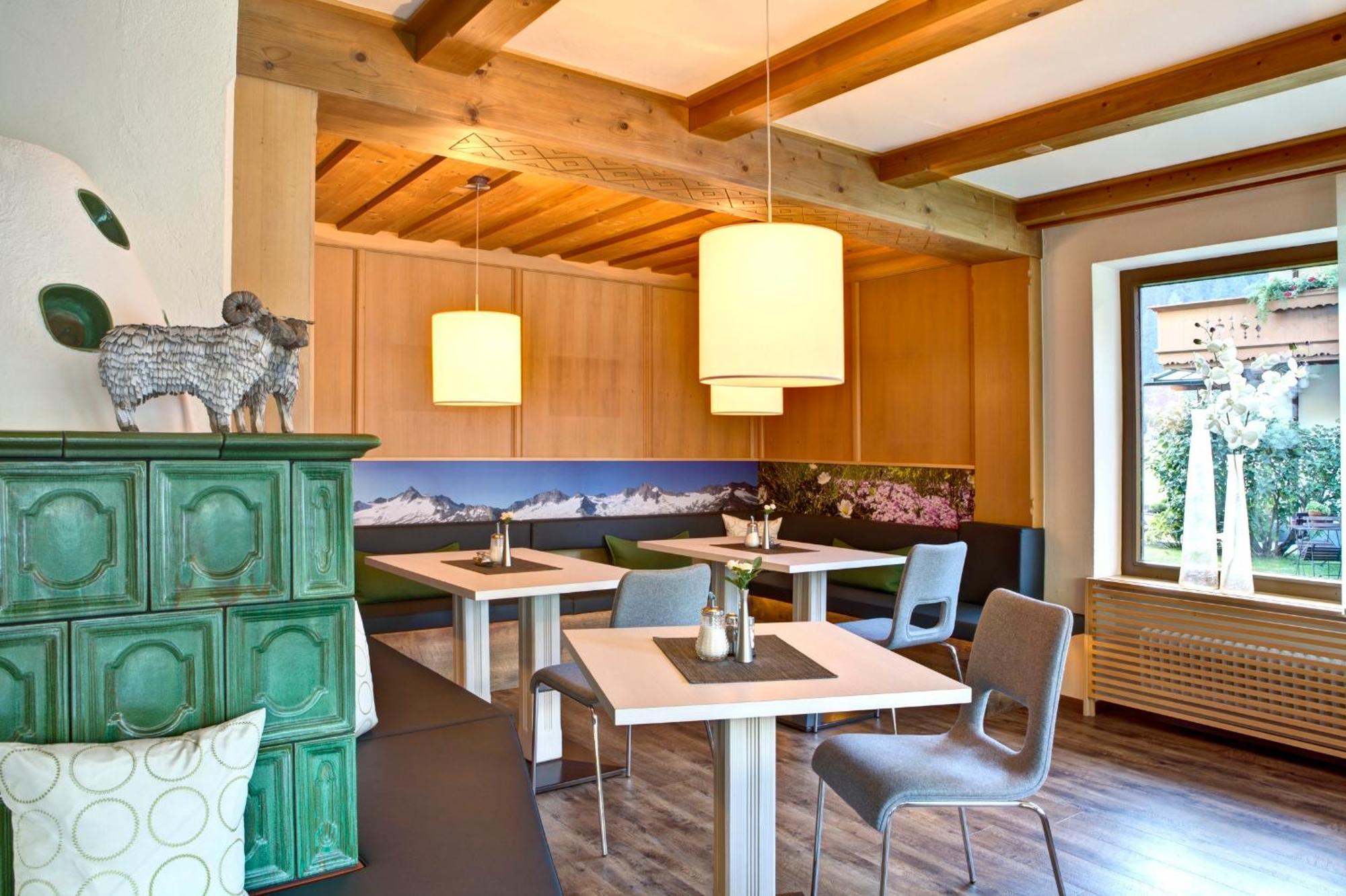 Gaestehaus Oblasser Mayrhofen Buitenkant foto